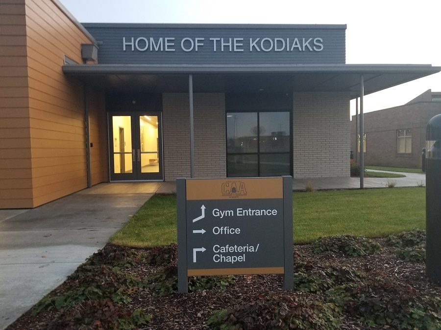 What Types of Wayfinding Signs Work Best for Offices, Hospitals, or Large Campuses?